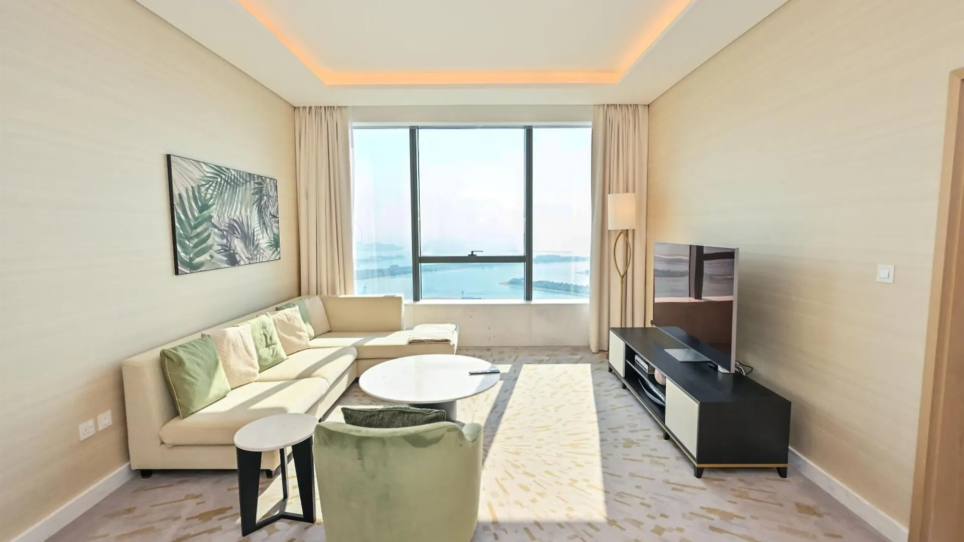 Luxury 1-Br With Stunning Views In Palm Tower By Luxe Shortlet Apartment Dubai 0*,