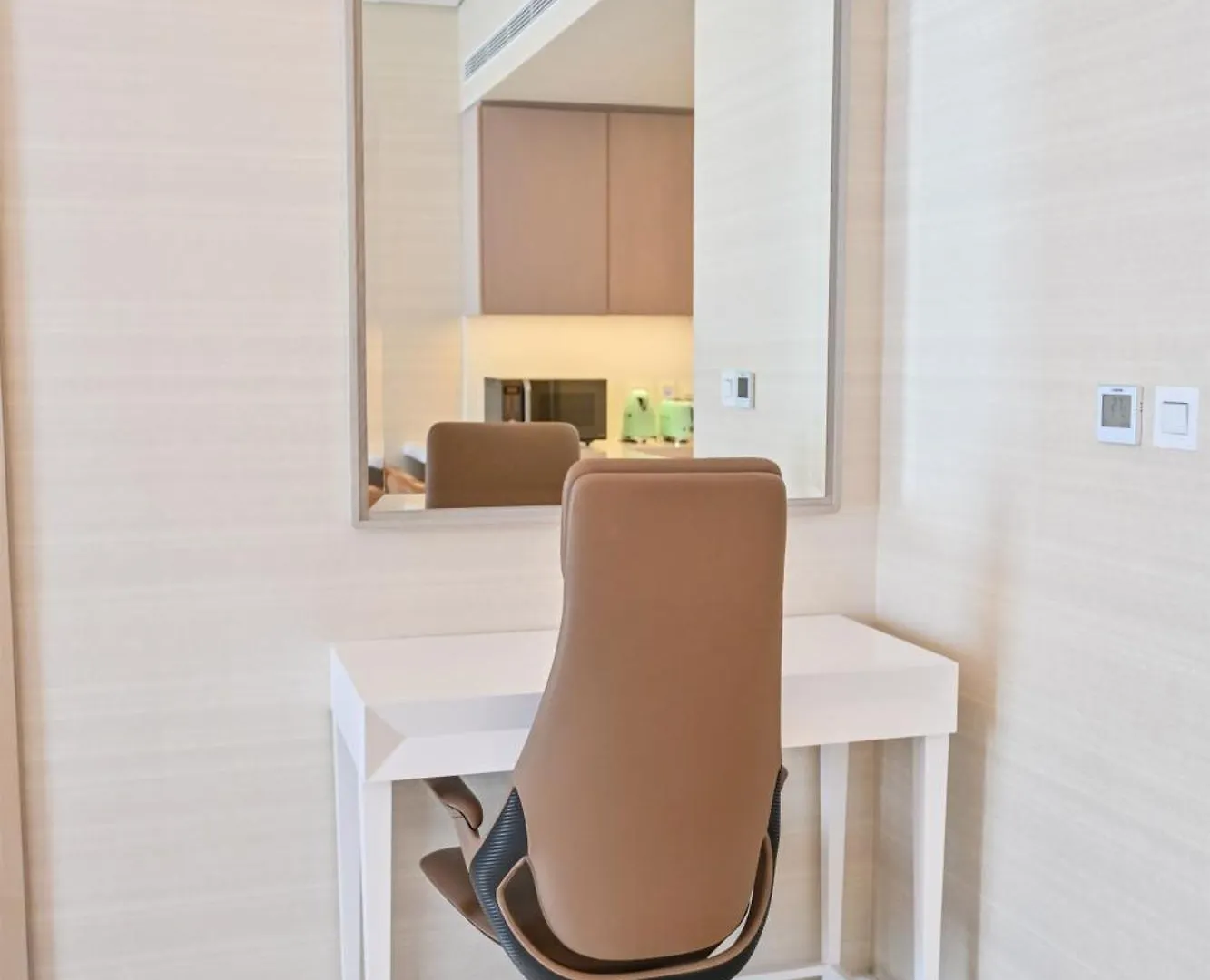 Luxury 1-Br With Stunning Views In Palm Tower By Luxe Shortlet Apartment Dubai 0*,  United Arab Emirates